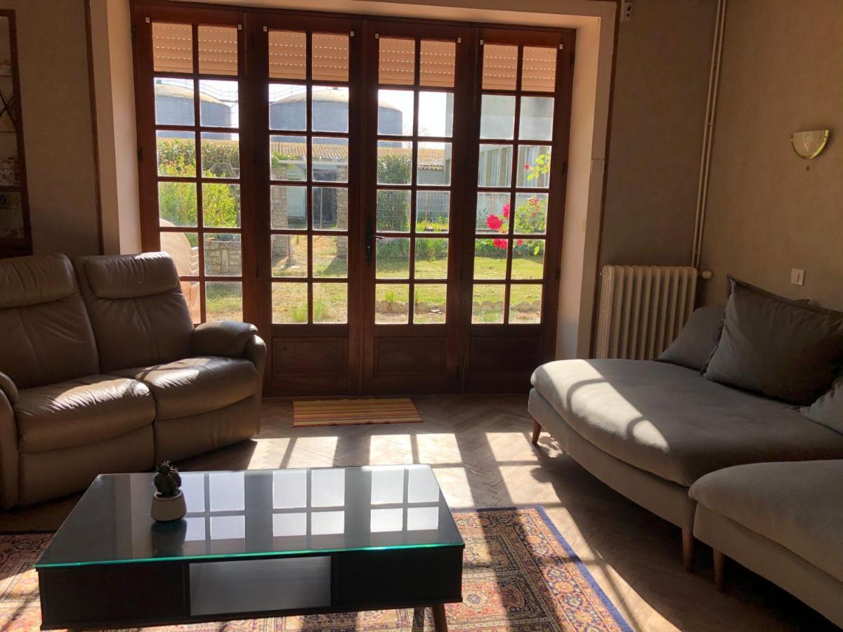 Villa Chez Firmin "Les Ombrages" Mesnac Exterior foto